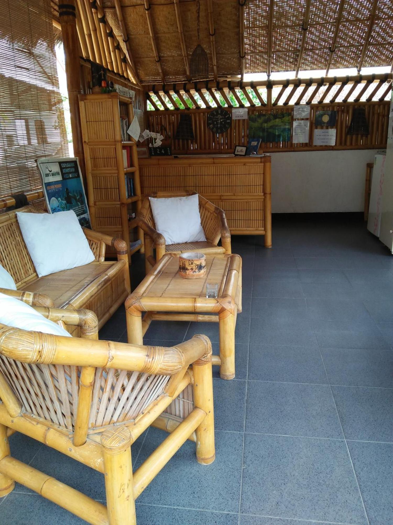 Tua Tua Keladi Bungalows Gili Air Ruang foto